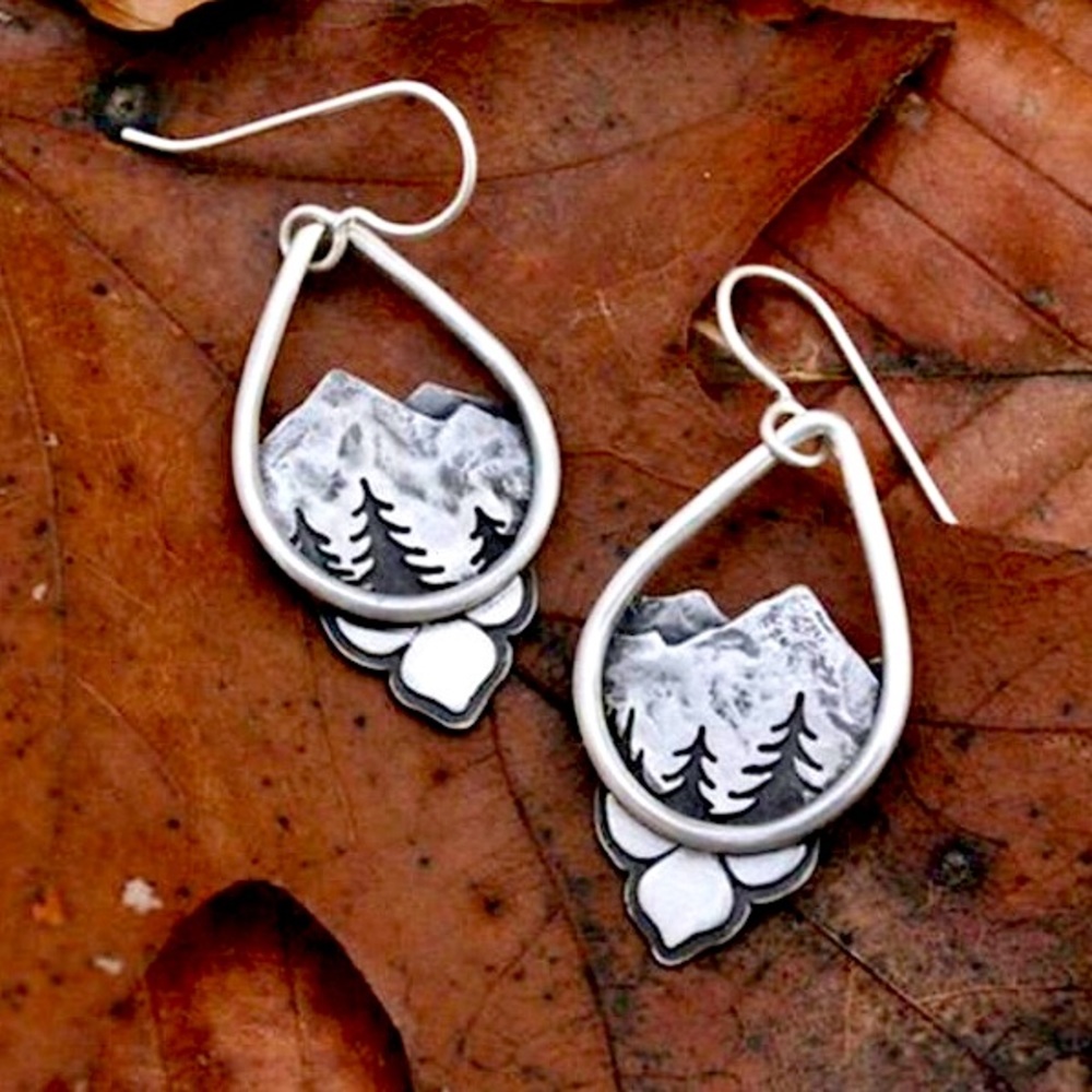 “Mountain Spirit” Unique Hippie Forest Earring